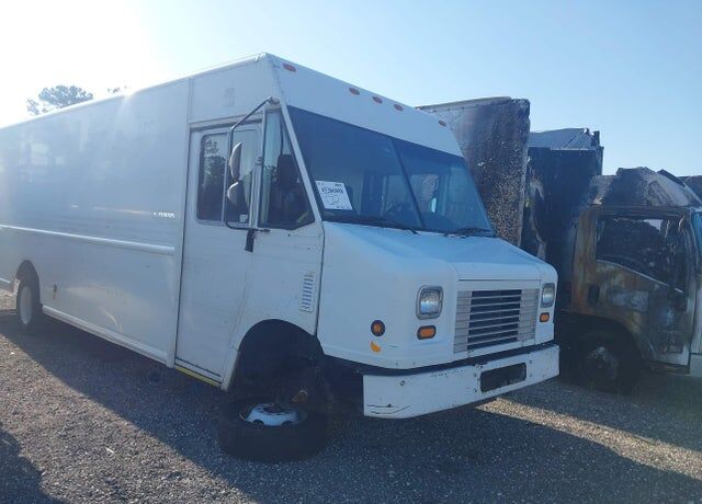 2012 FORD Commercial Chassis