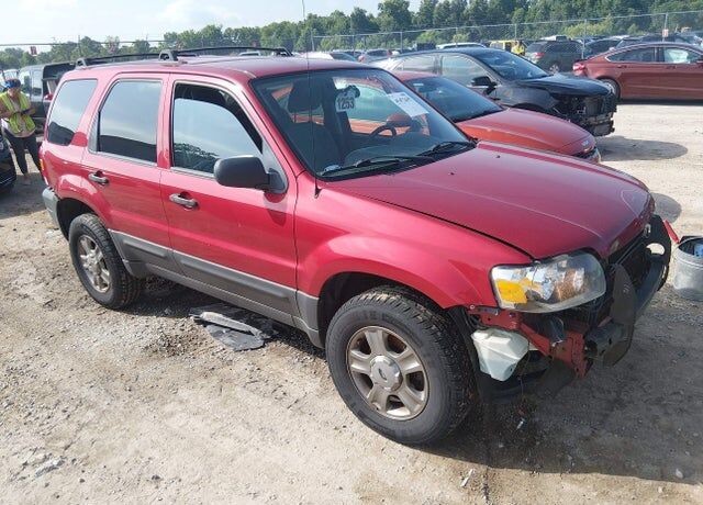 2005 FORD Escape