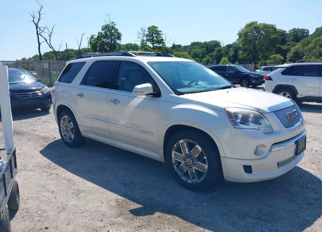 2011 GMC Acadia