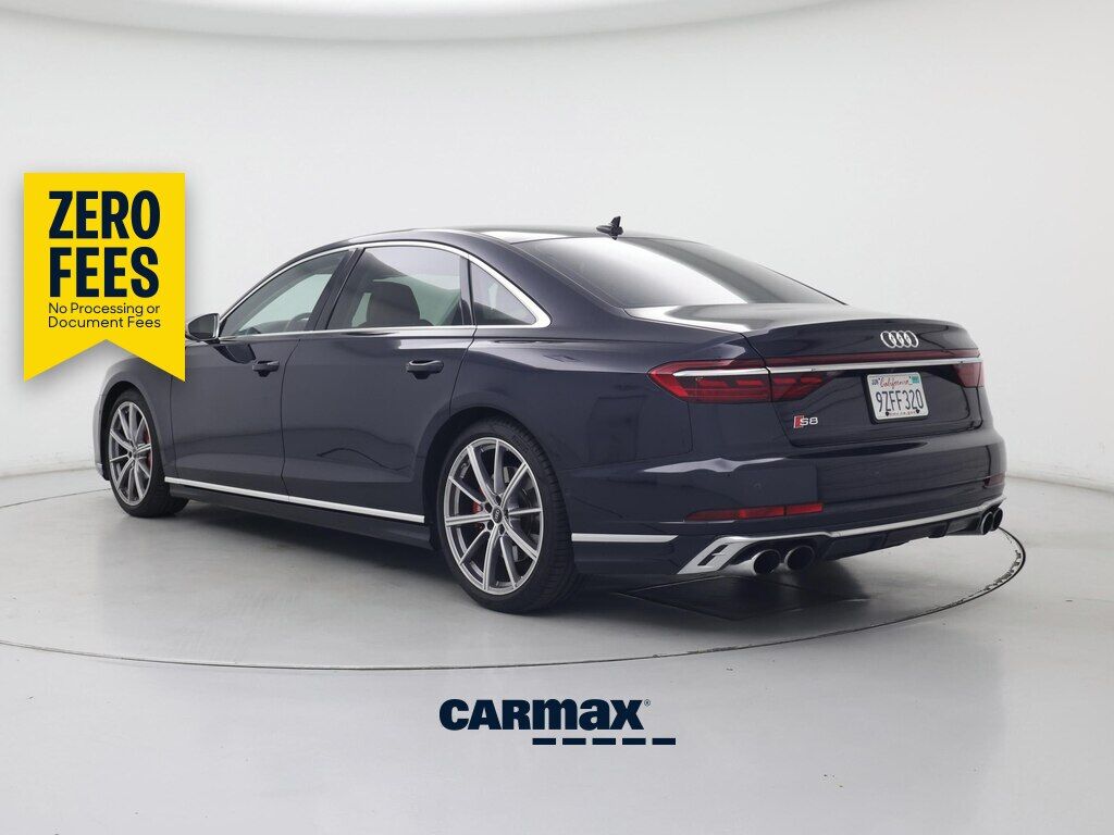 2022 Audi S8