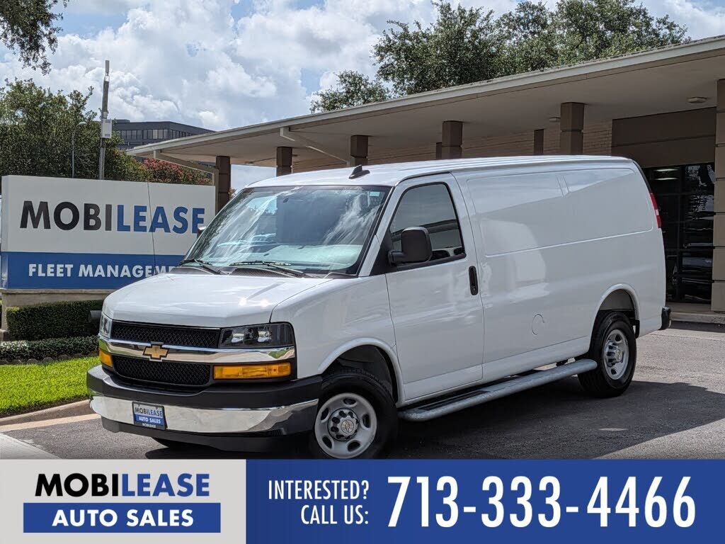 2025 CHEVROLET Express