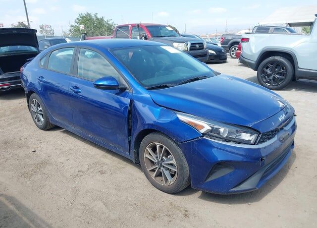 2024 KIA Forte