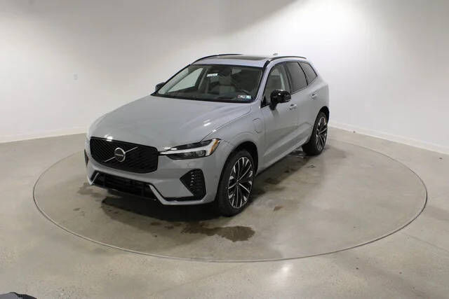 2026 VOLVO XC60