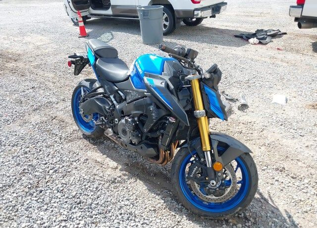 2026 SUZUKI GSX-S1000