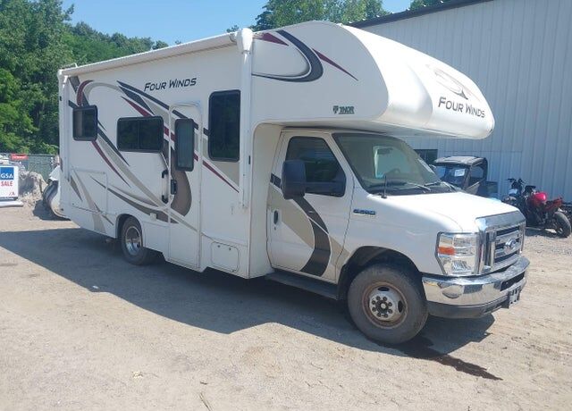 2019 FORD E-350