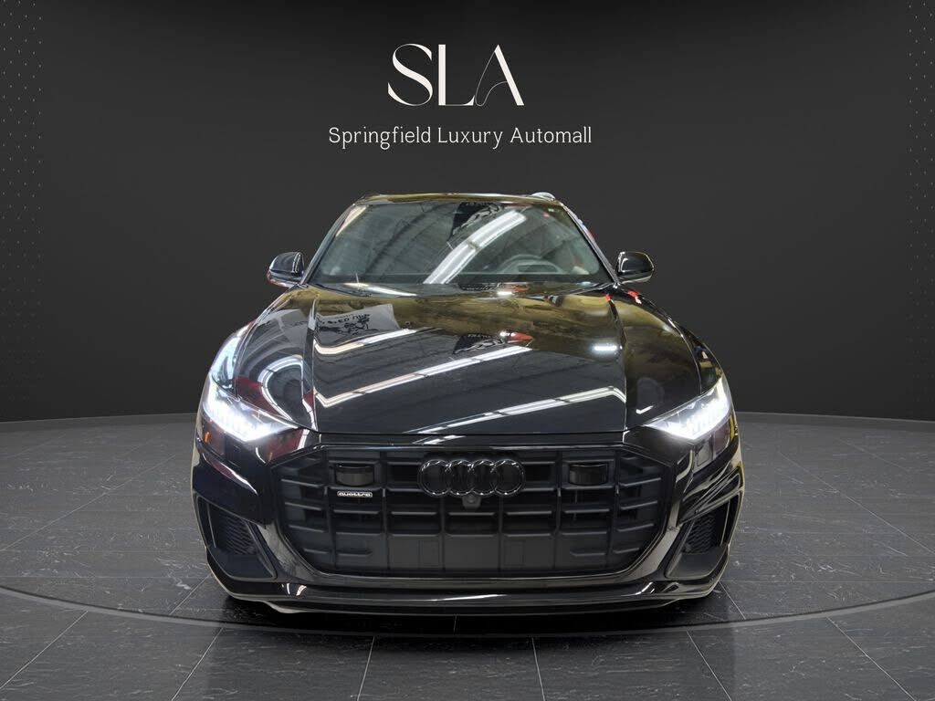 2021 Audi Q8