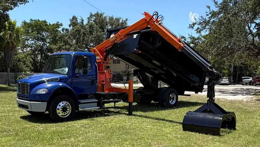 2020 FREIGHTLINER M2
