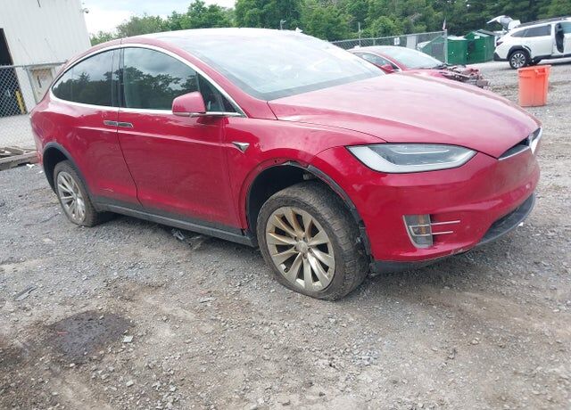 2018 TESLA Model X
