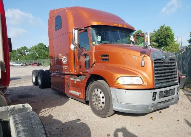 2016 MACK CXU