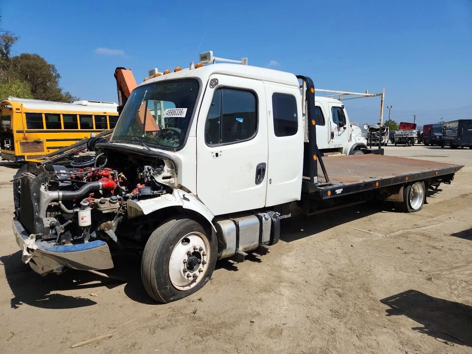 2015 FREIGHTLINER M2