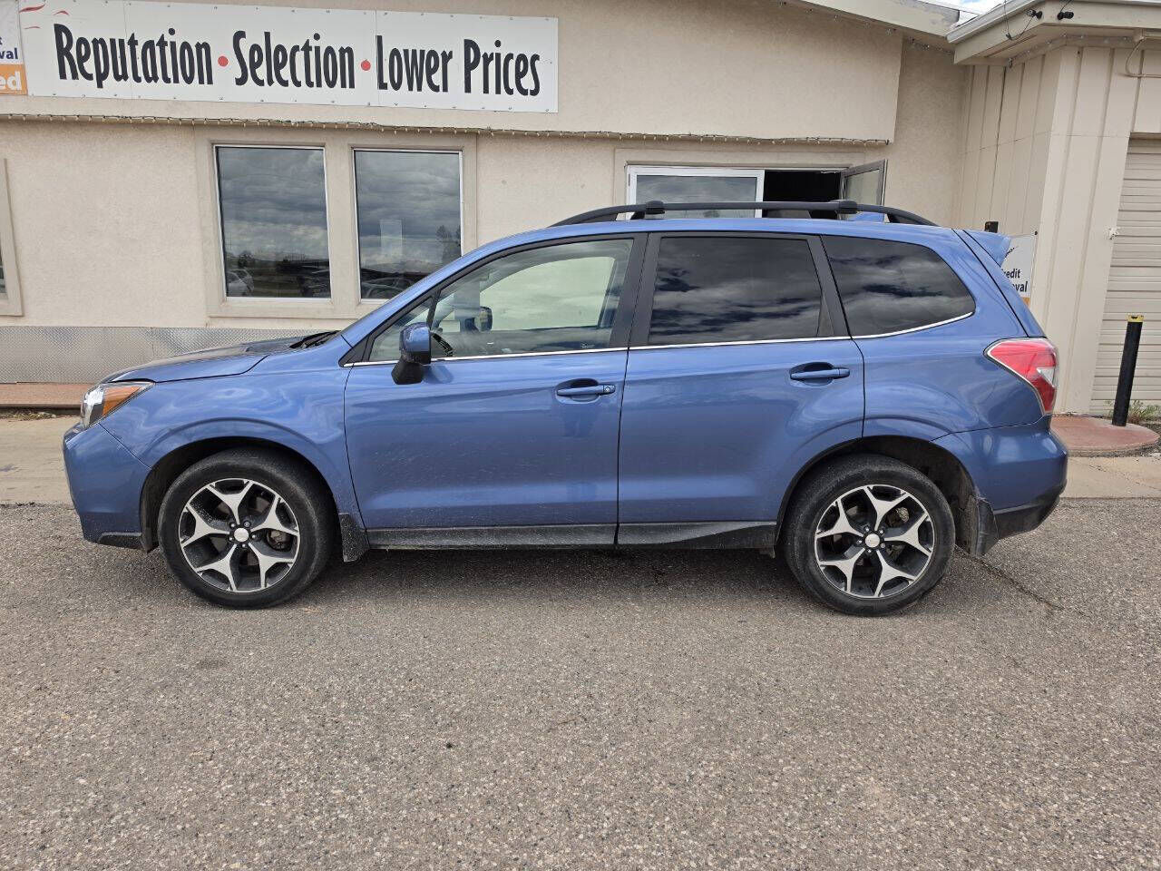 2016 SUBARU Forester