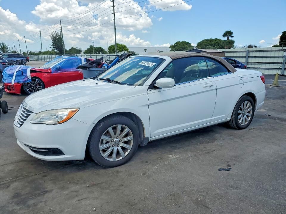 2012 CHRYSLER 200