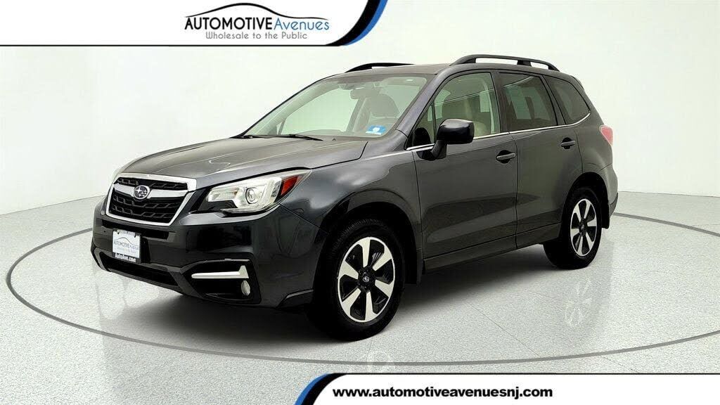 2018 SUBARU Forester