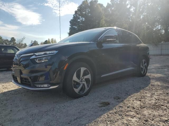 2024 VINFAST VF 8
