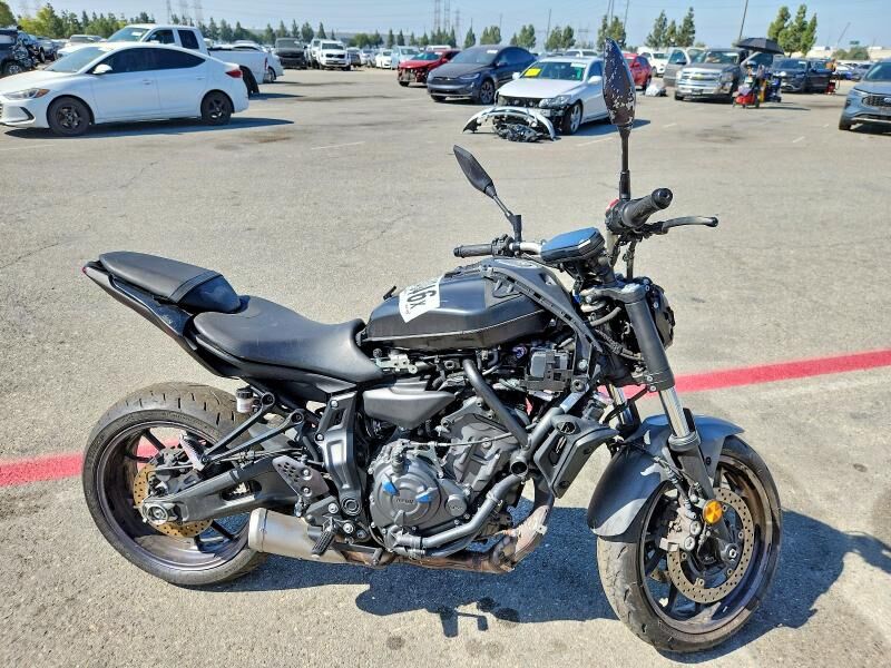 2022 YAMAHA MTN690