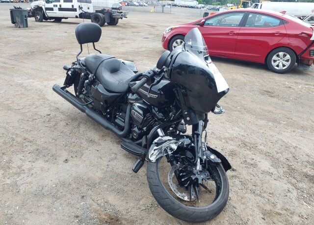 2019 HARLEY DAVIDSON FLHXS / Street Glide Special