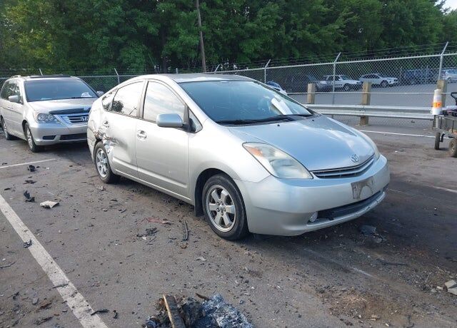 2004 TOYOTA PRIUS
