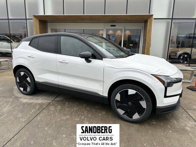 2026 VOLVO EX30