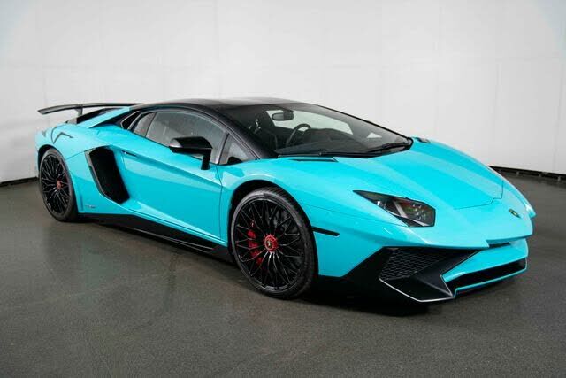 2016 LAMBORGHINI Aventador