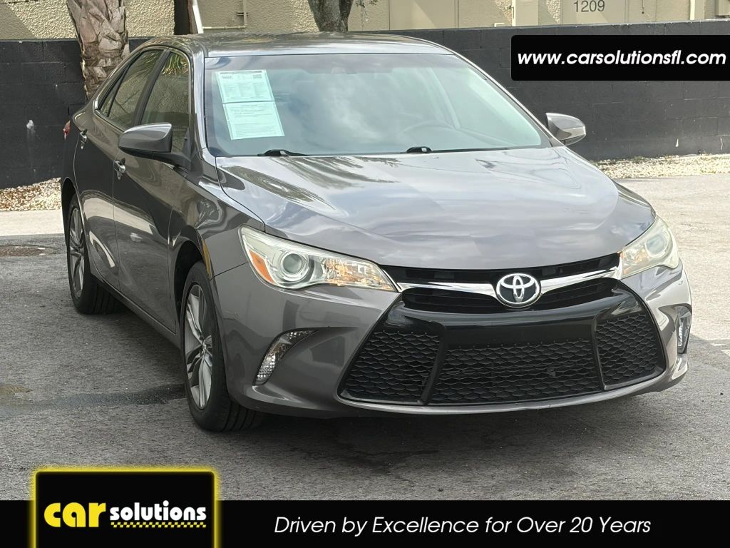 2016 TOYOTA Camry