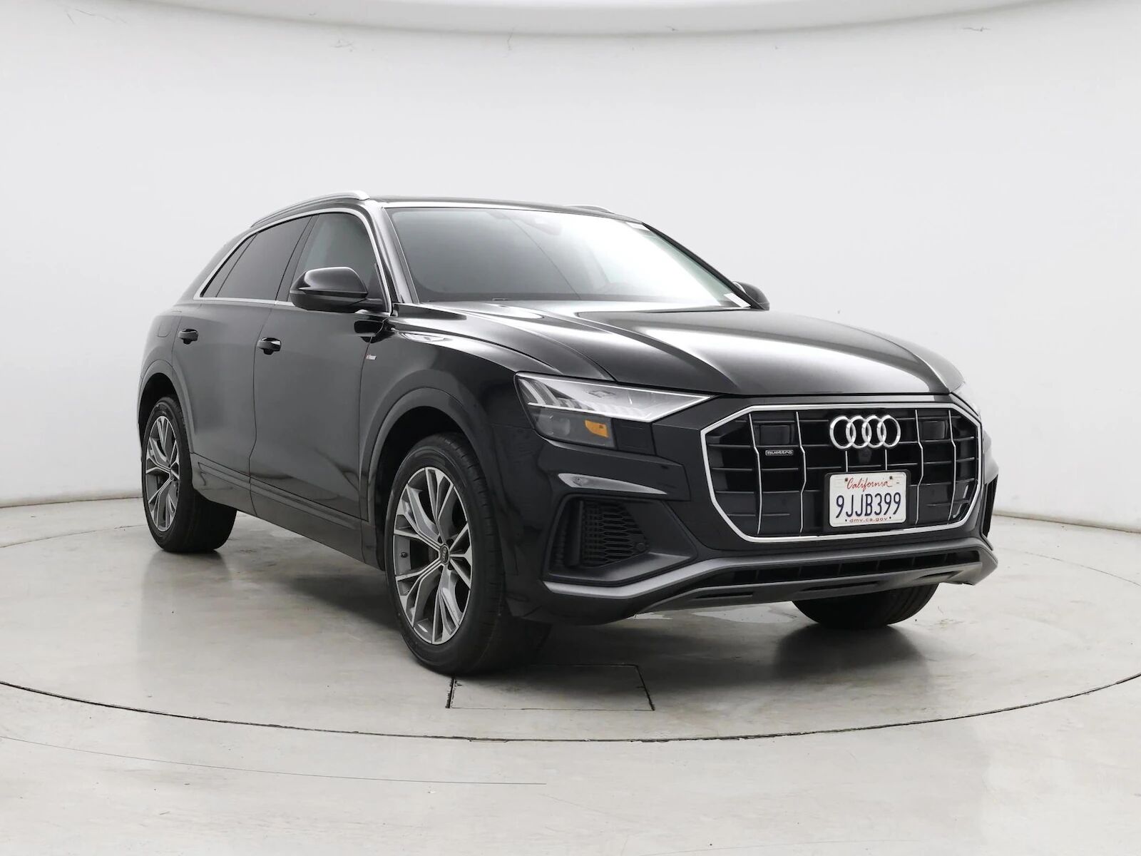 2023 Audi Q8