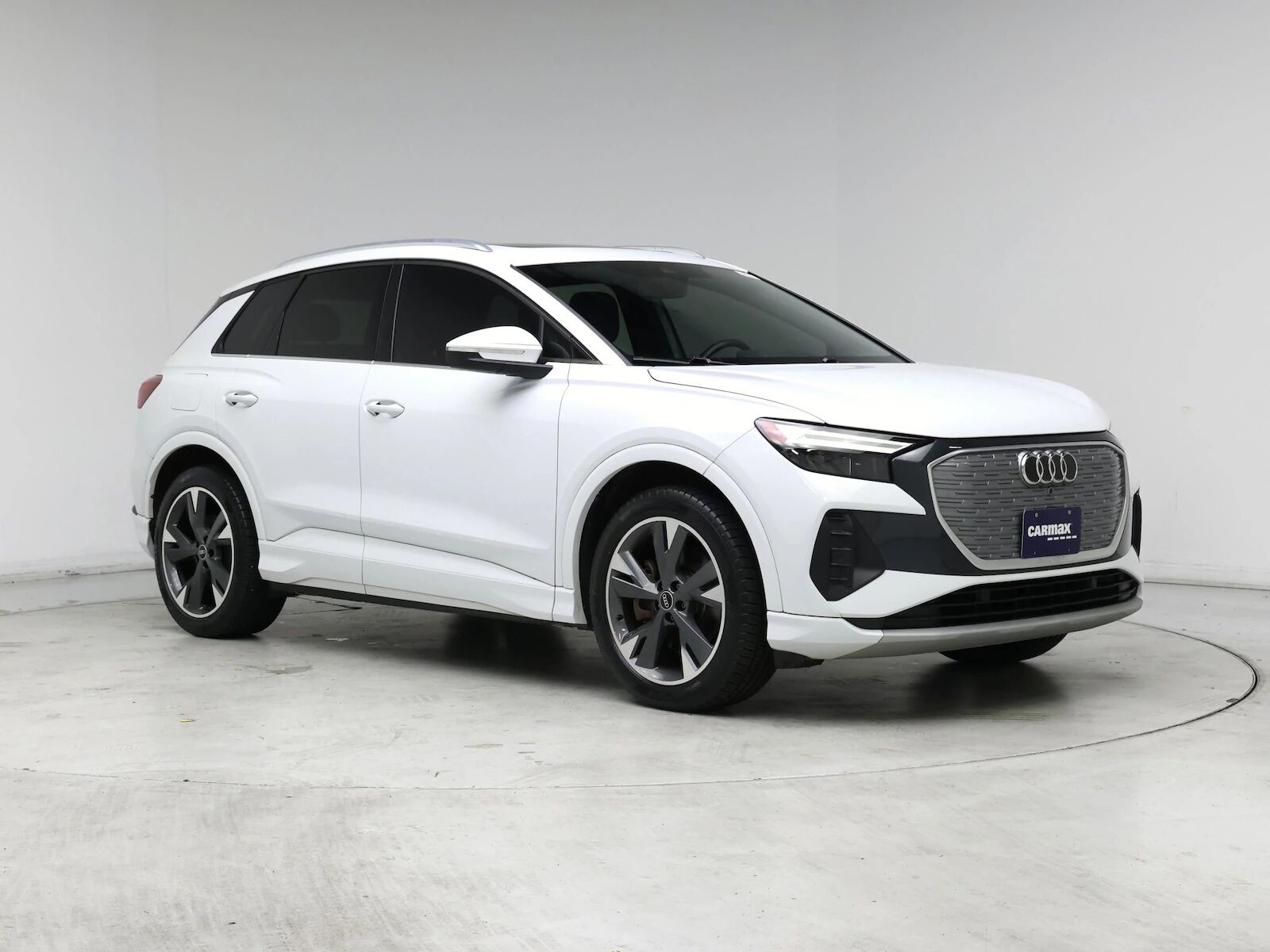 2022 Audi Q4