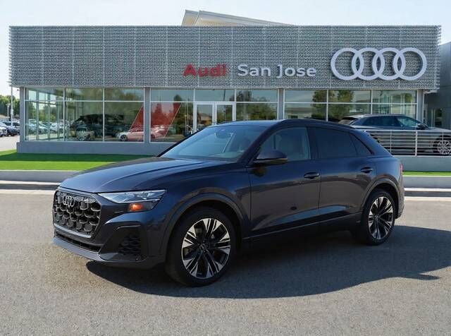 2026 AUDI Q8