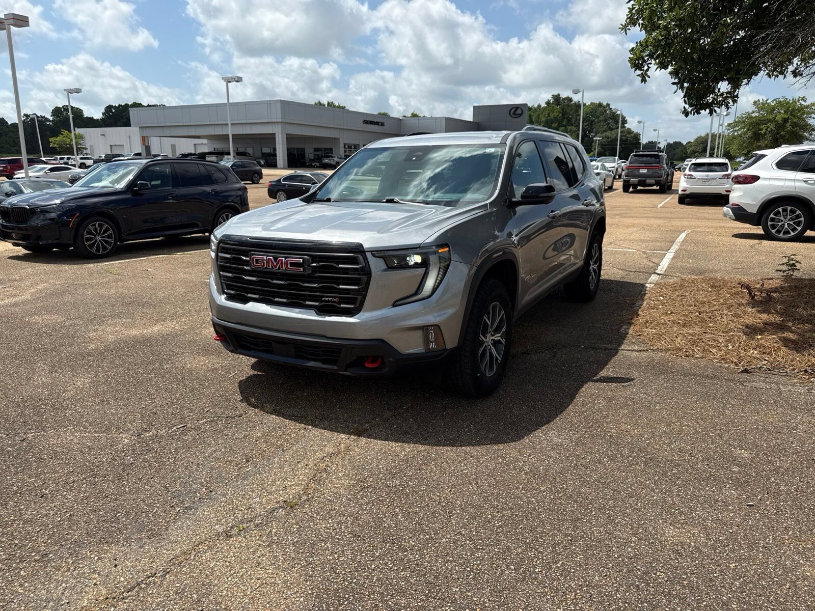 2024 GMC Acadia