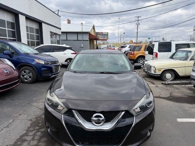 2016 NISSAN Maxima