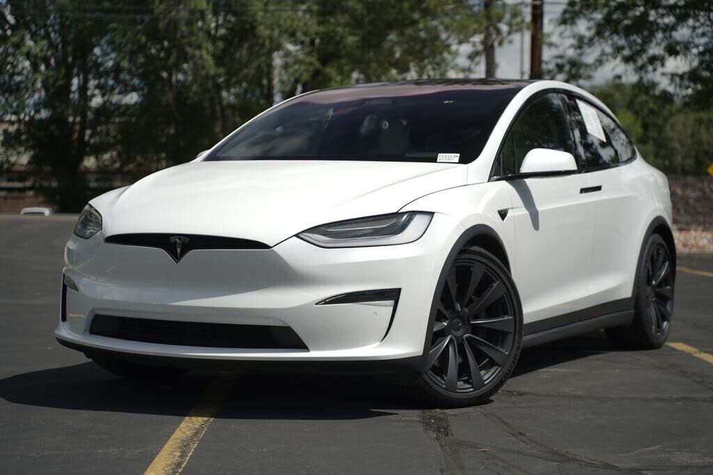 2022 TESLA Model X