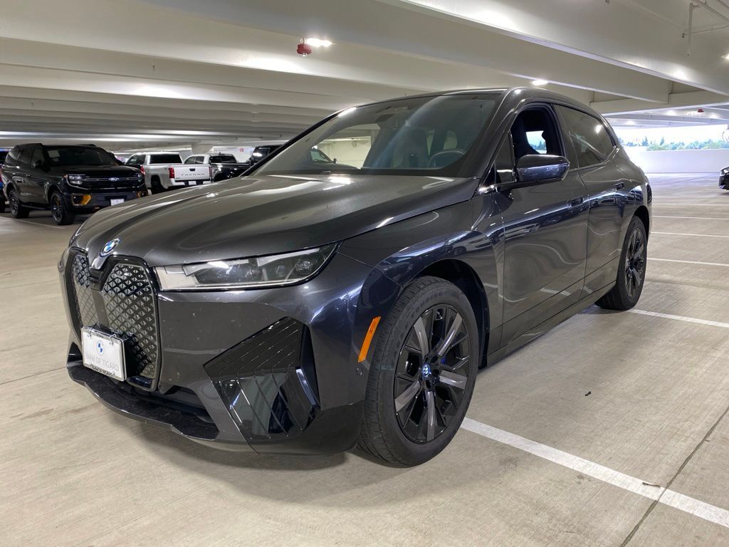 2024 BMW ix