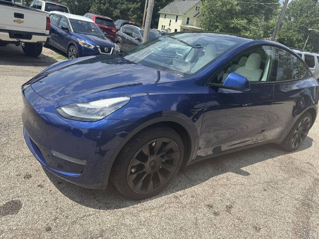 2020 TESLA Model Y