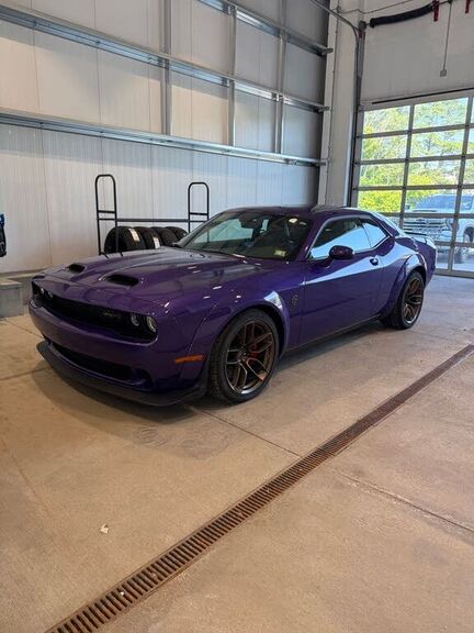 2023 DODGE Challenger
