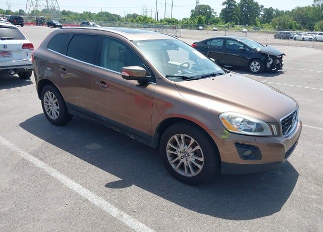 2010 VOLVO XC60
