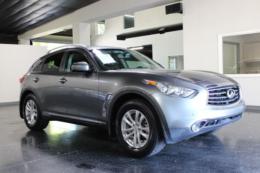 2014 INFINITI QX70