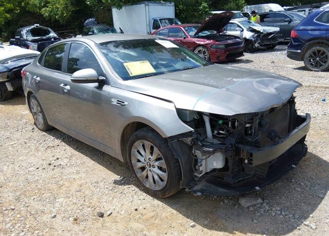 2017 KIA Optima