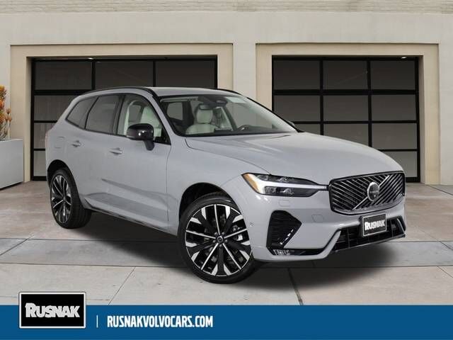2026 VOLVO XC60
