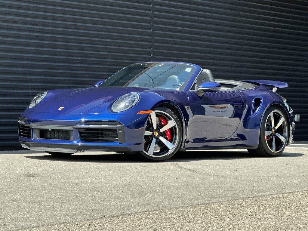 2021 PORSCHE 911