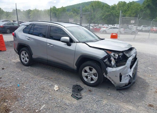 2019 TOYOTA RAV4