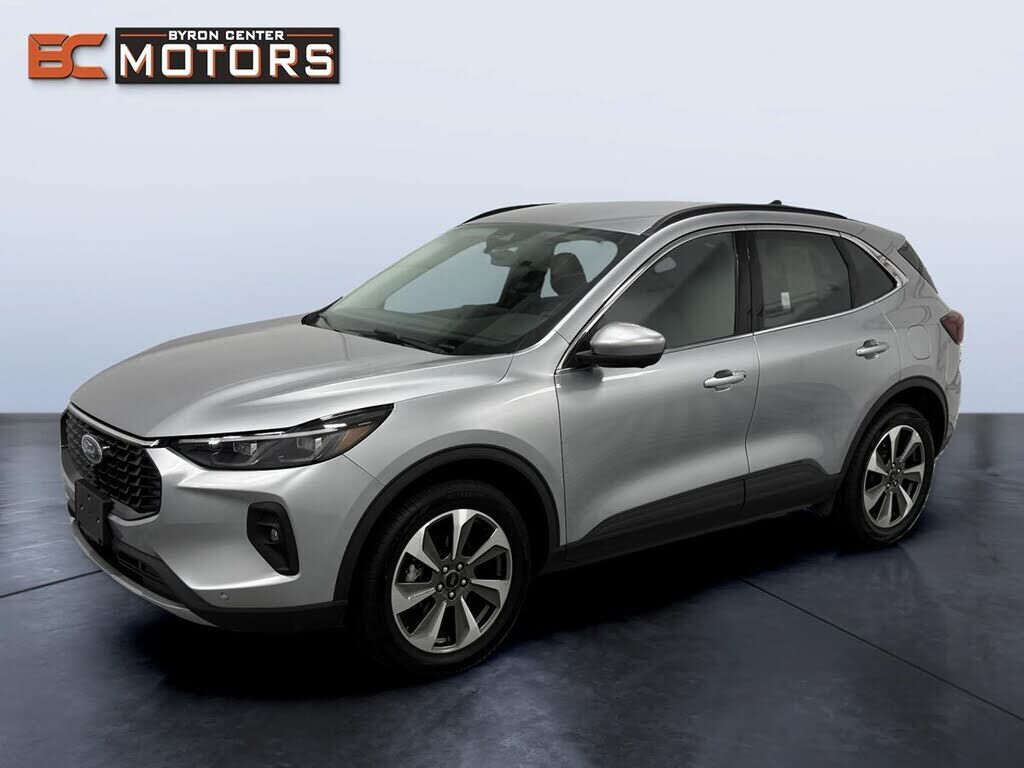 2024 FORD Escape