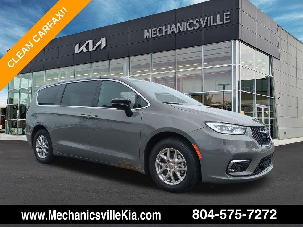 2025 CHRYSLER Pacifica