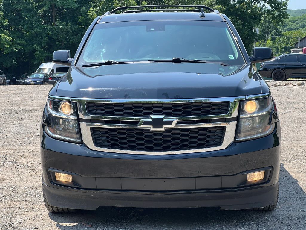 2017 CHEVROLET Suburban