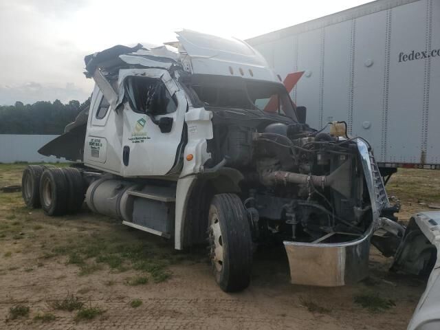 2017 FREIGHTLINER Cascadia