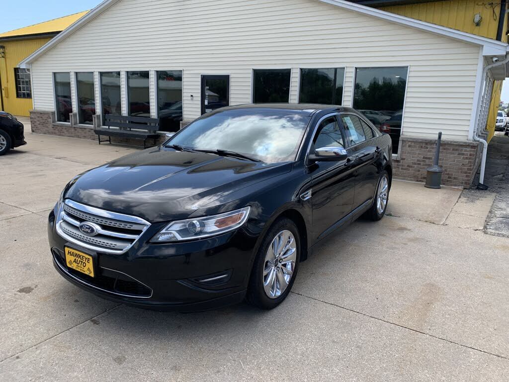 2011 FORD Taurus