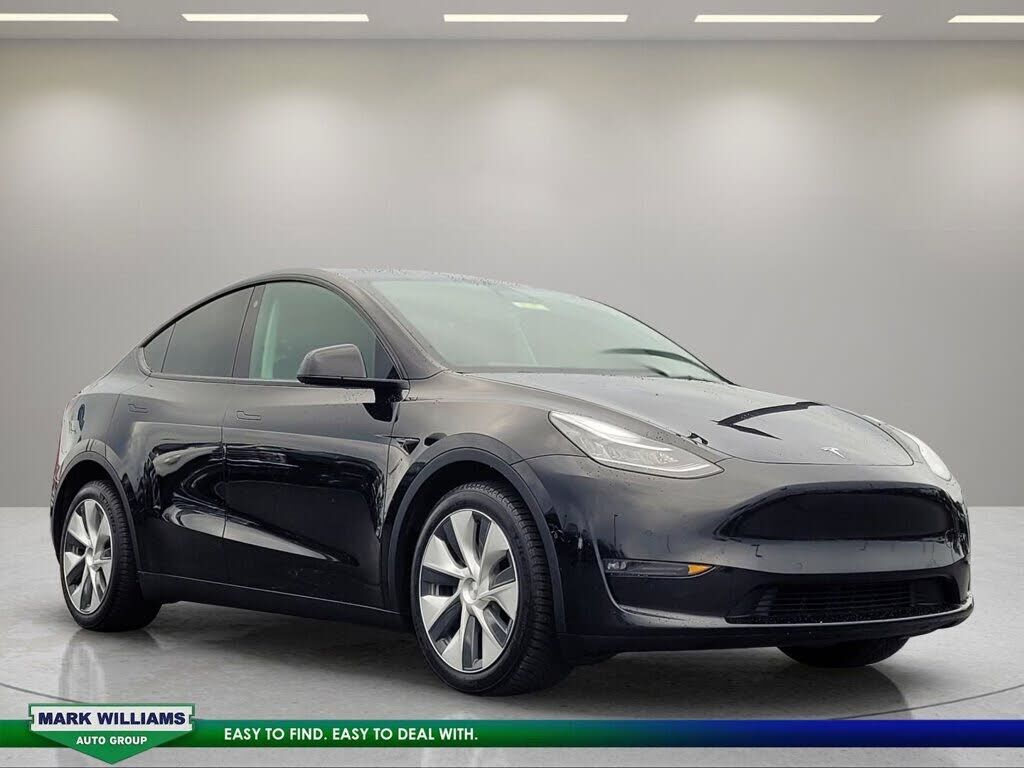 2021 TESLA Model Y