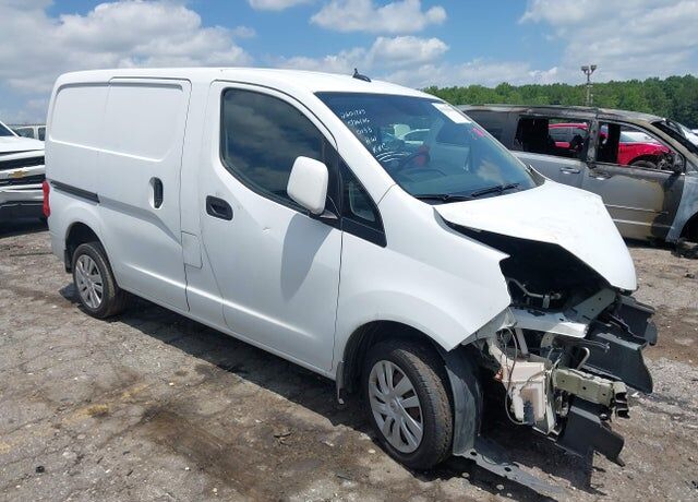 2015 NISSAN NV200
