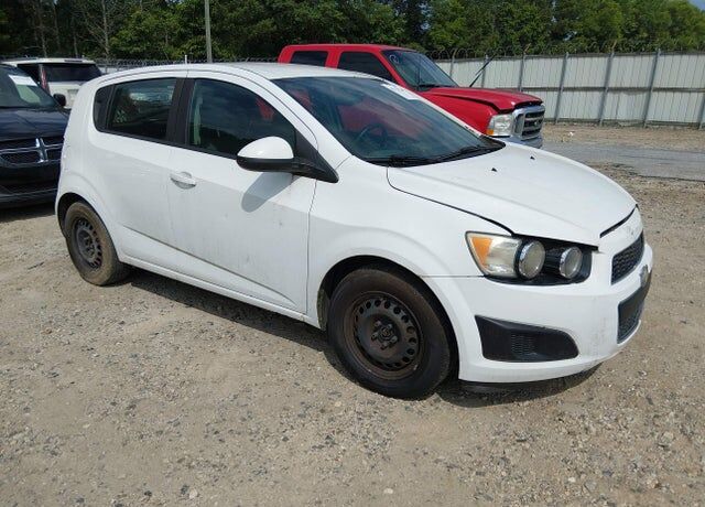 2015 CHEVROLET Sonic