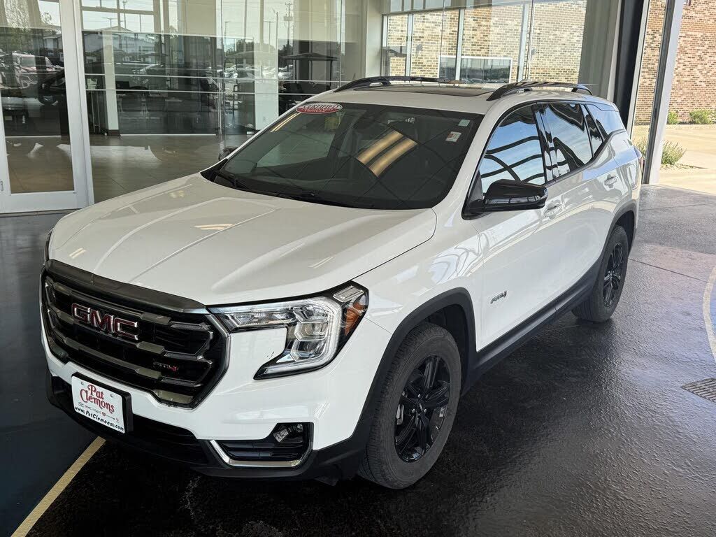 2024 GMC Terrain