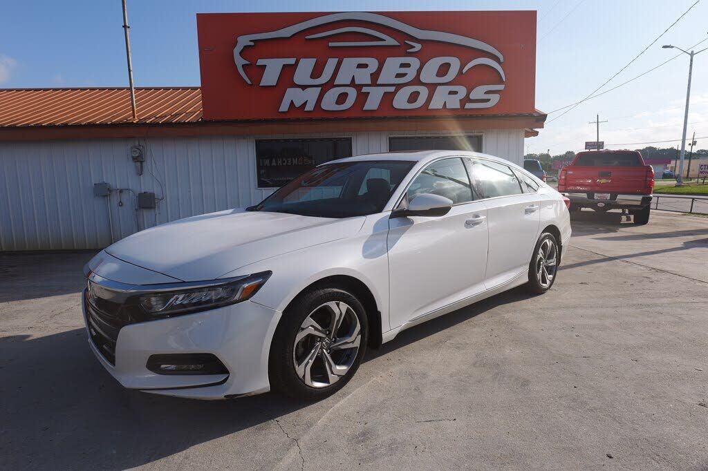 2018 HONDA Accord
