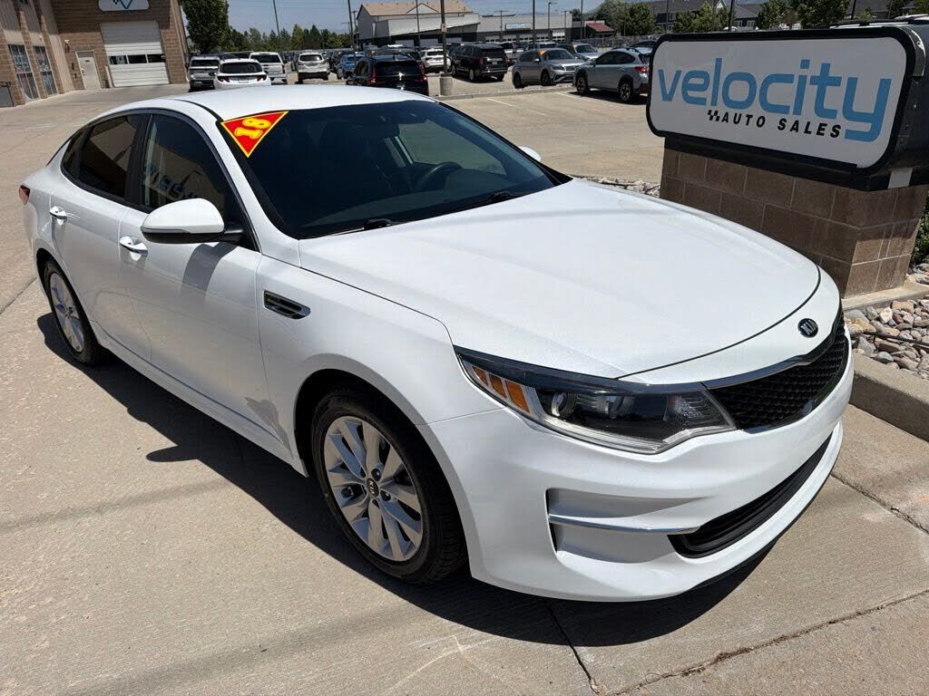2018 KIA Optima